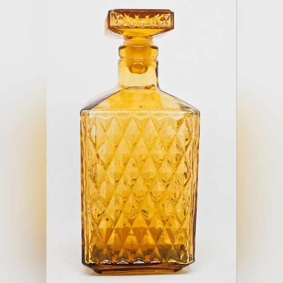 Vintage Amber Diamond Point Glass Decanter - Picture 5 of 16